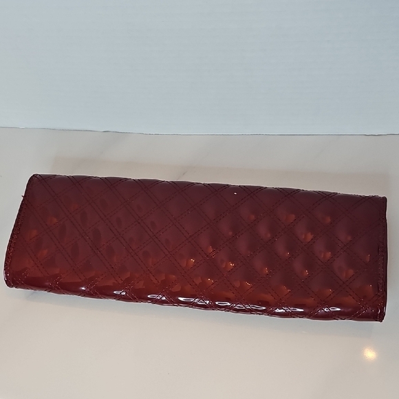 GAP Shiny Burgundy Quilted Clutch - Picture 5 of 6